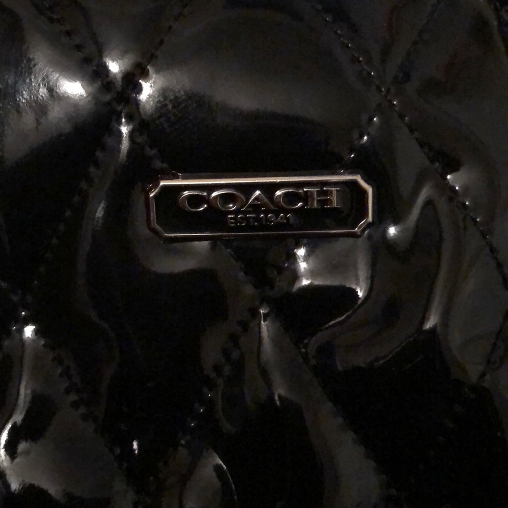 Authentic COACH tote - Picture 2 of 4